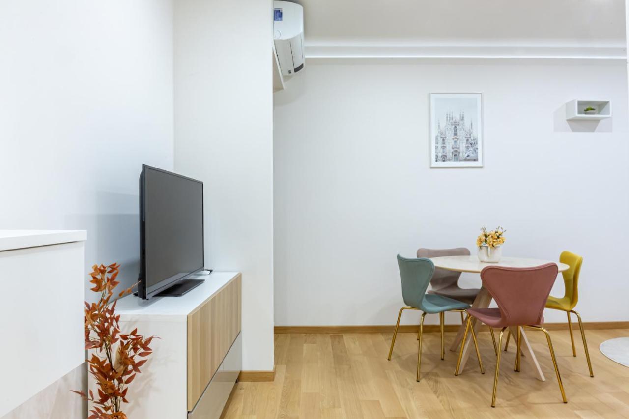 Easylife - Accogliente Bilocale In Zona Porta Venezia Lägenhet Milano Exteriör bild